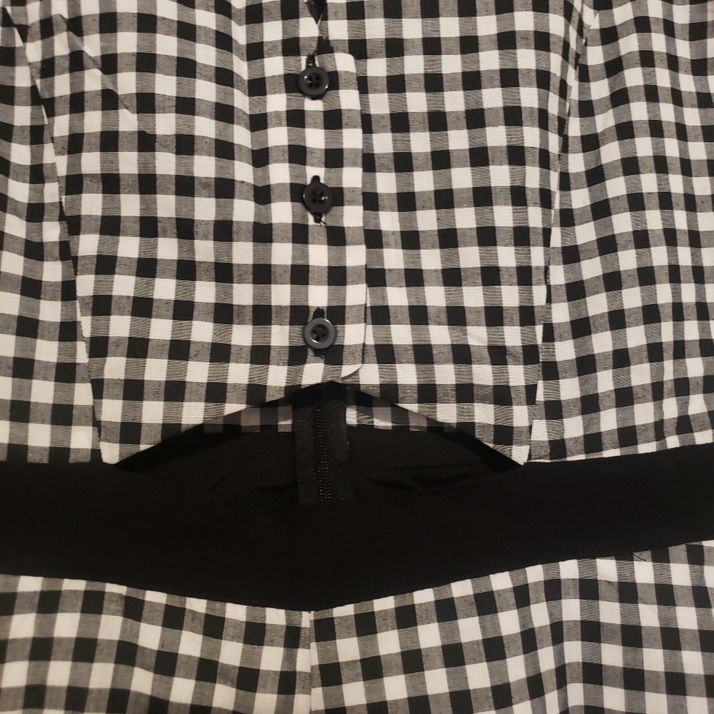NEW BCBG PLAID JUMPSUIT...SIZE:10 - Picture 10 of 15